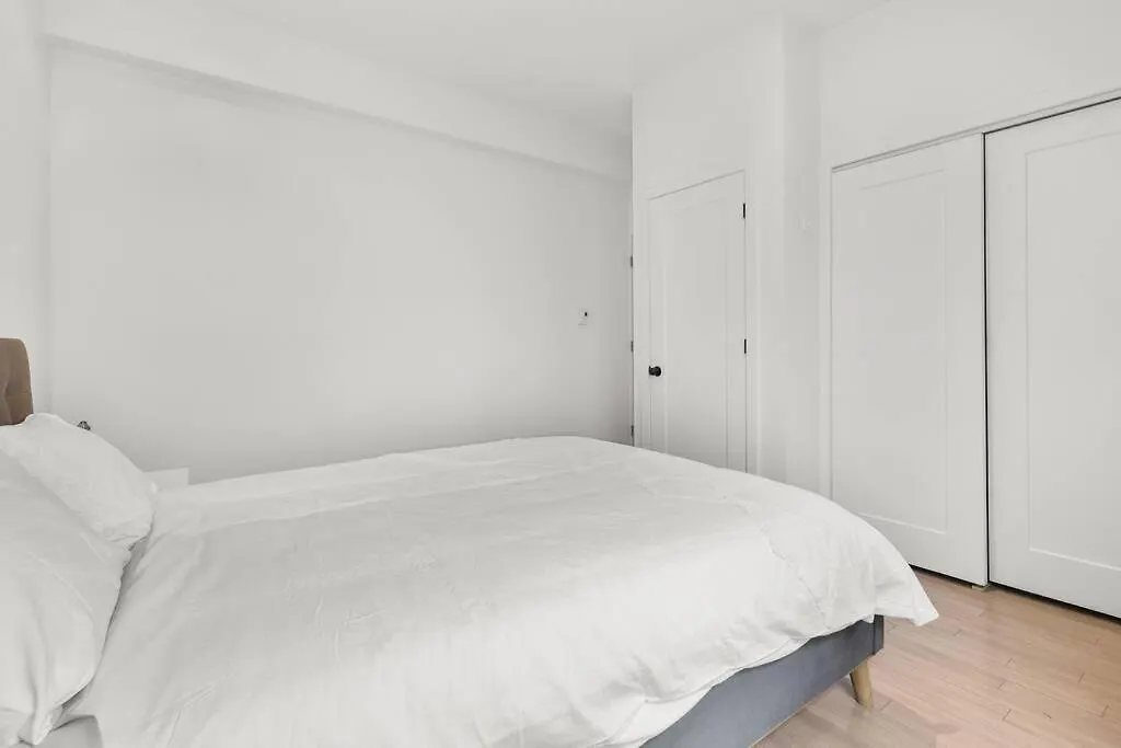 Apartment Stylish 1Bedroom / 1Bathroom In Plateau Mont-Royal Montreal